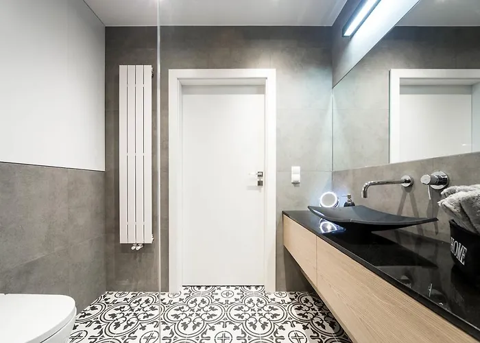 Apartament Lemir Wawrzyńca 21 *