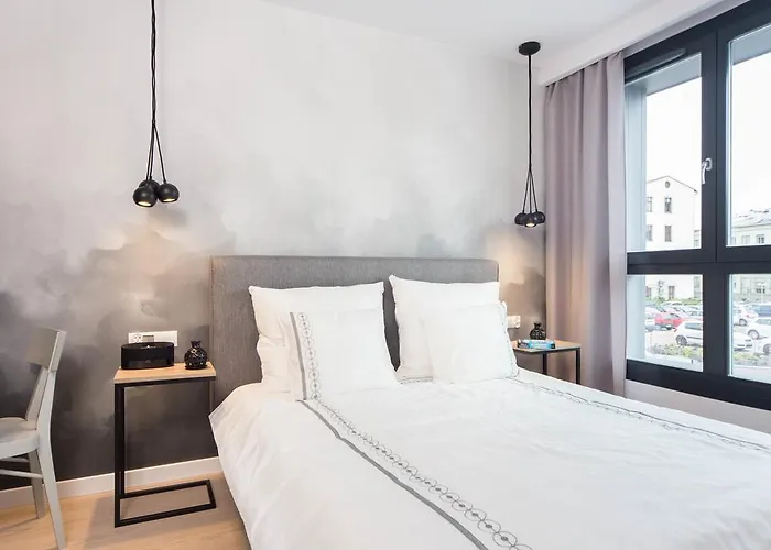 Lemir Wawrzynca 21 דירה *