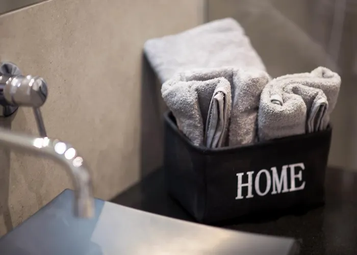 Lemir Wawrzynca 21 דירה *