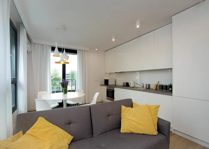 Lemir Wawrzynca 21 *