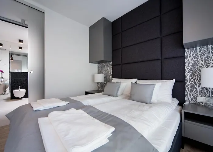 Lemir Wawrzynca 21 *